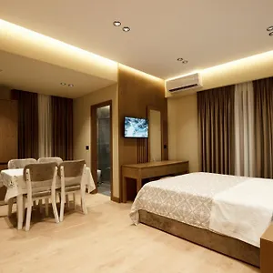 Sunny Hill Boutique 3* Gjirokaster