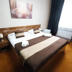 Premier Hotel